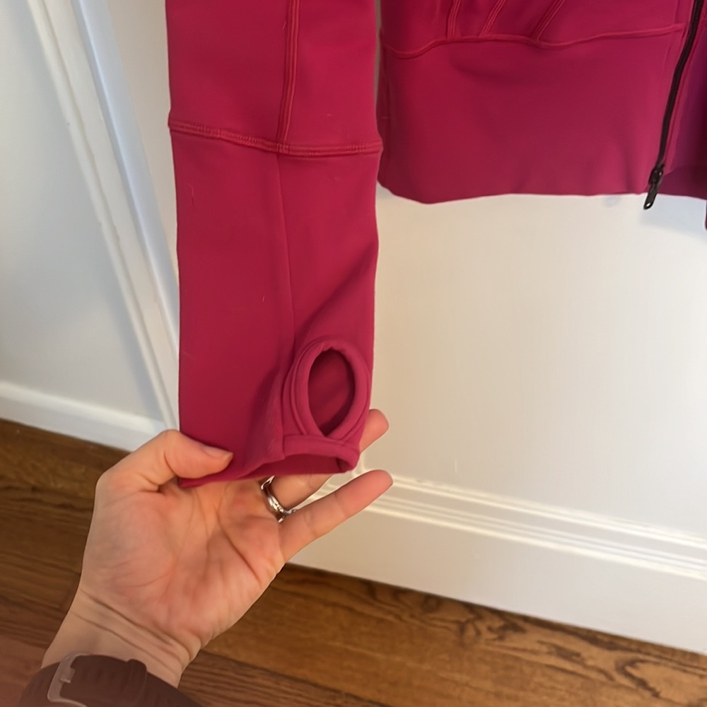Lululemon In Stride Jacket - Picture 3 of 8